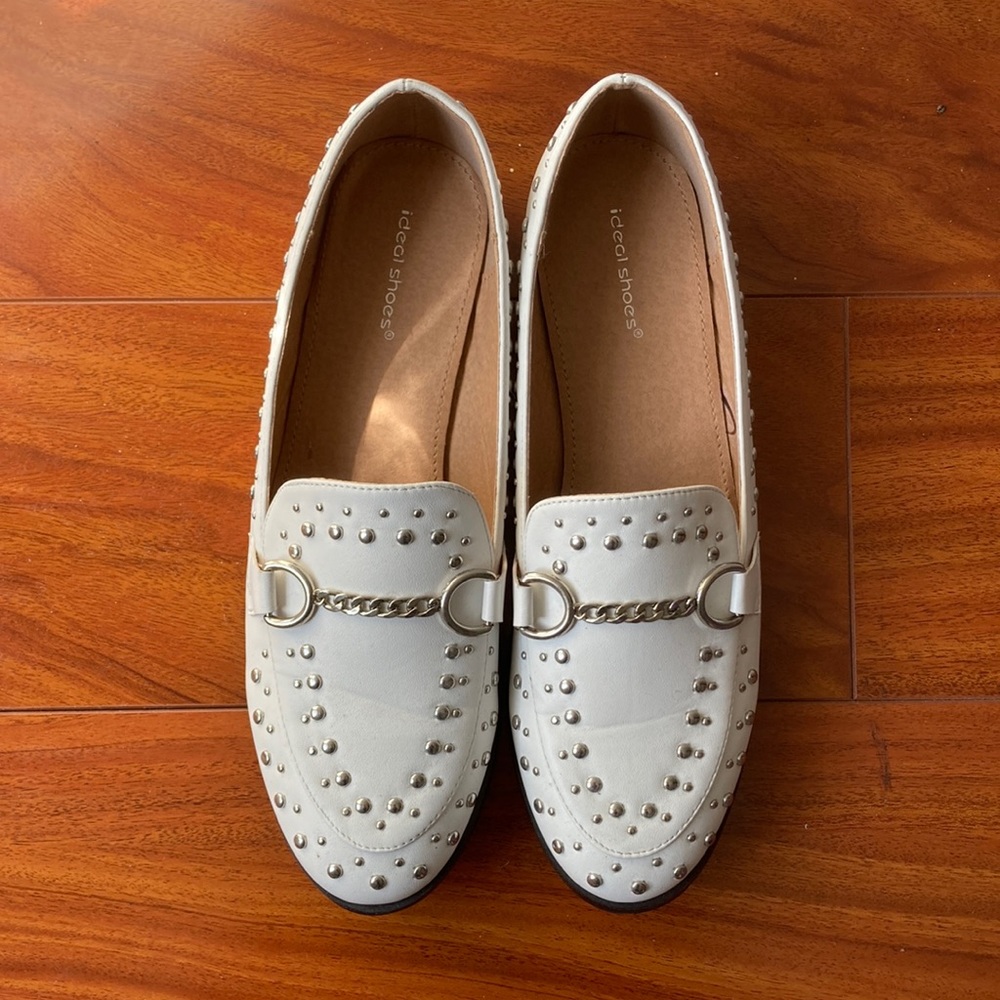 [SOLD] White studded women’s loafers